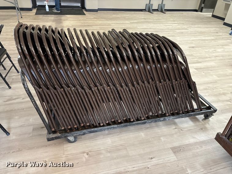 image for item EO4122 Approximately (190) folding chairs