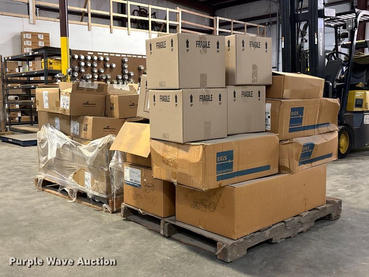 image for item EO4126 Light fixtures 