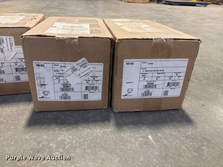 image for item EO4126 Light fixtures 