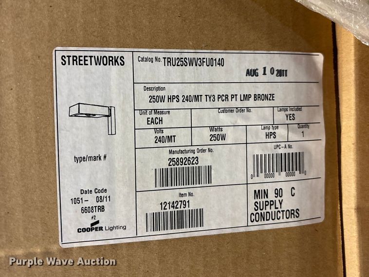 image for item EO4126 Light fixtures 