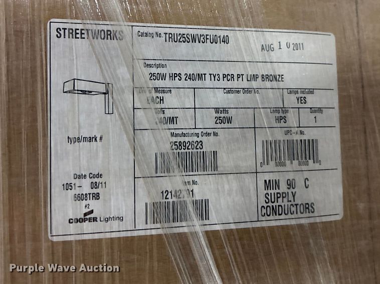 image for item EO4126 Light fixtures 