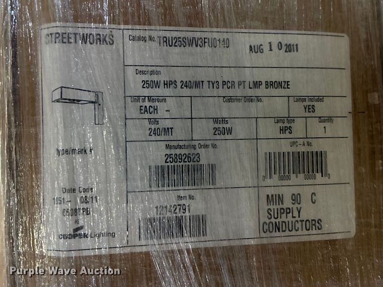image for item EO4126 Light fixtures 