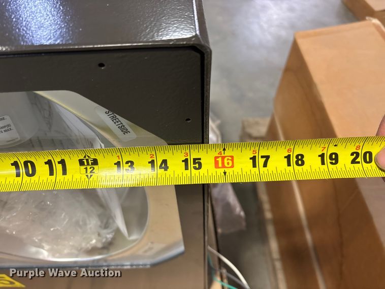 image for item EO4126 Light fixtures 
