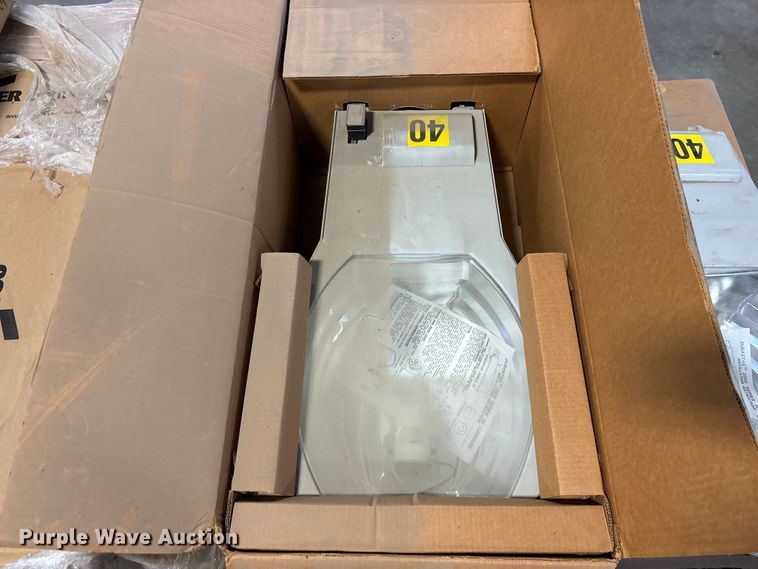 image for item EO4126 Light fixtures 