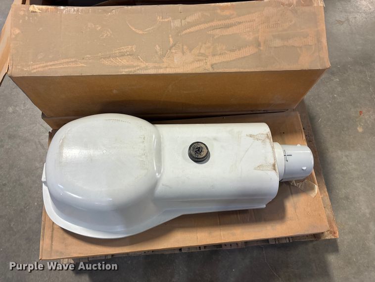 image for item EO4126 Light fixtures 