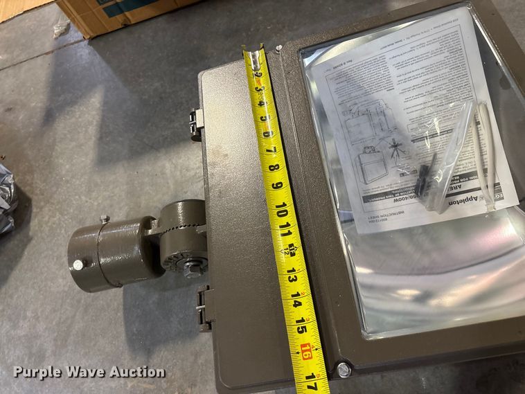 image for item EO4126 Light fixtures 