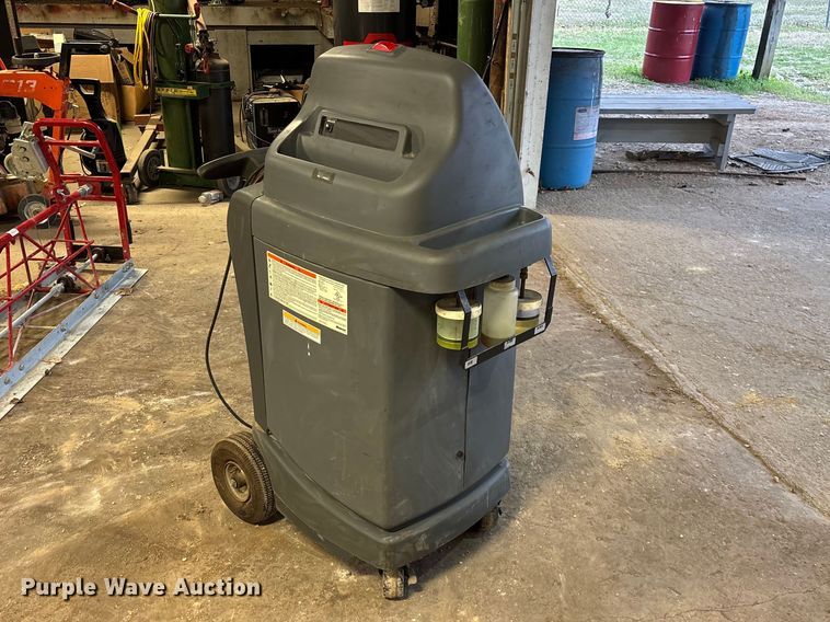 image for item EO4129 Robinair  34988 AC service machine