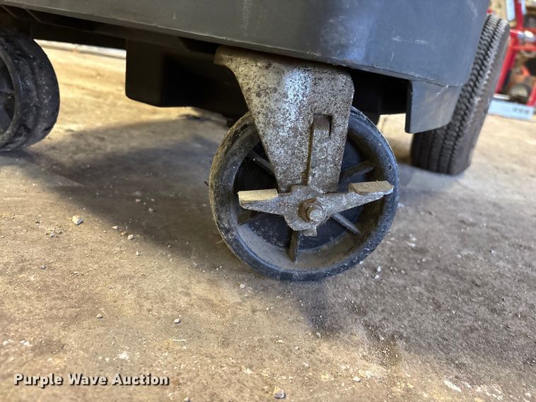image for item EO4129 Robinair  34988 AC service machine
