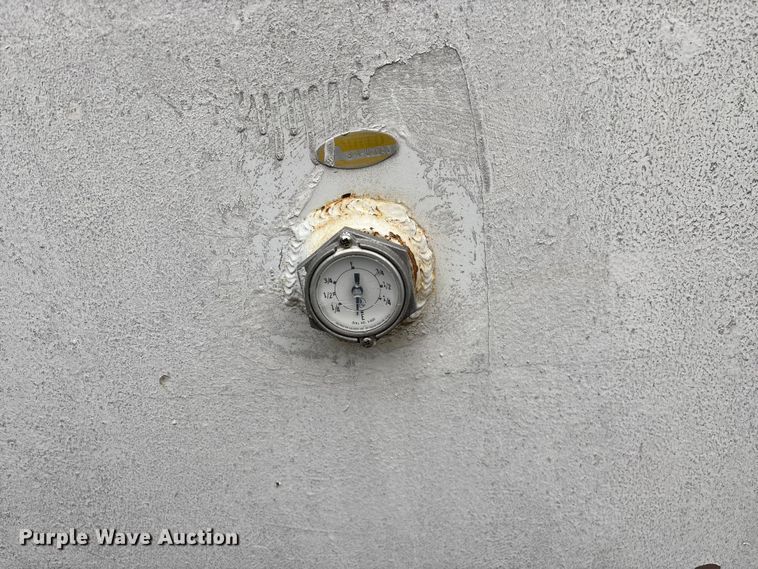 image for item EO4131 Fuel tank