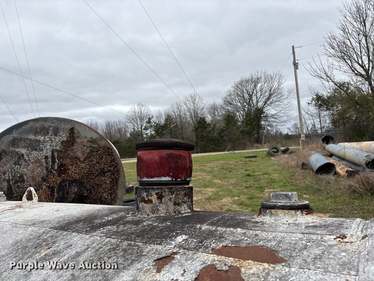 image for item EO4131 Fuel tank