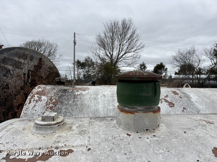 image for item EO4132 Fuel tank