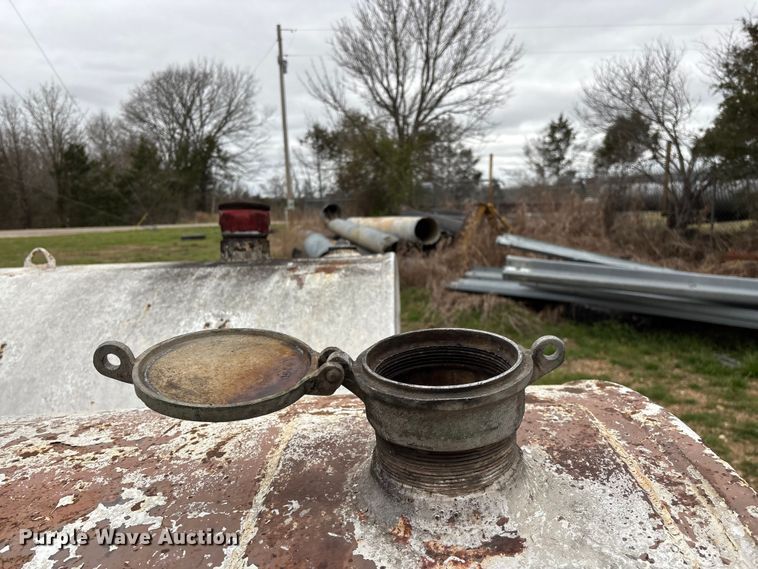 image for item EO4132 Fuel tank