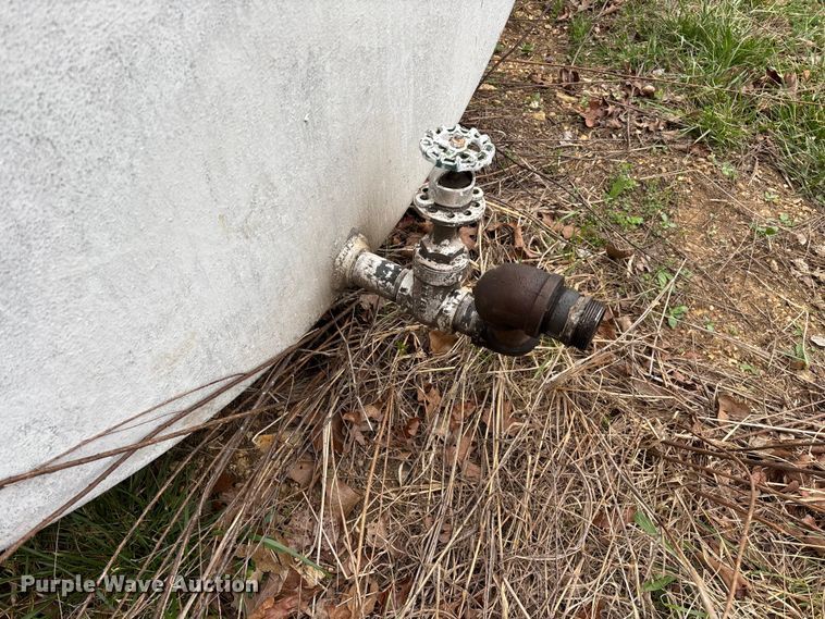 image for item EO4132 Fuel tank