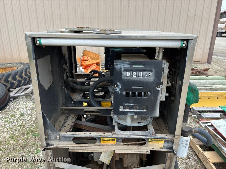 image for item EO4133 (3) Bennett 3913 fuel pumps