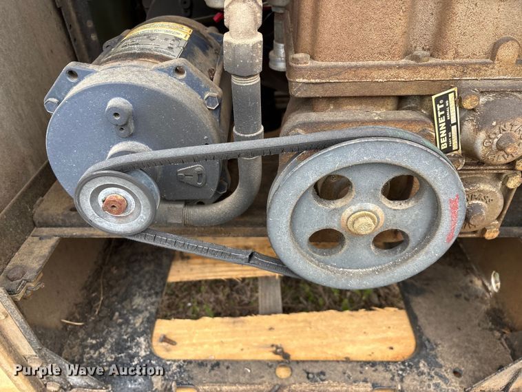 image for item EO4133 (3) Bennett 3913 fuel pumps