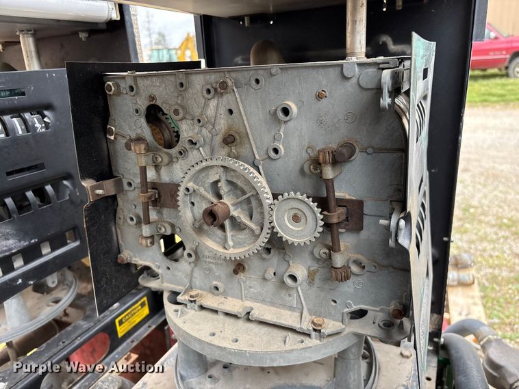 image for item EO4133 (3) Bennett 3913 fuel pumps