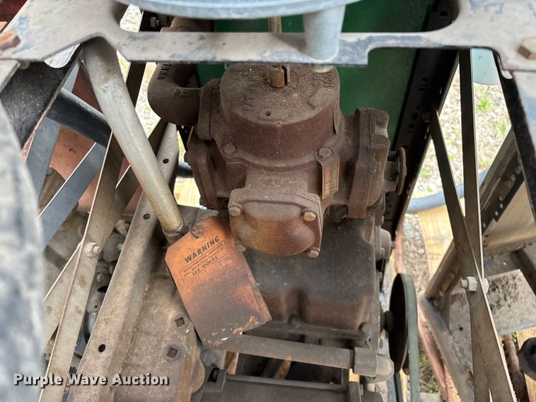 image for item EO4133 (3) Bennett 3913 fuel pumps