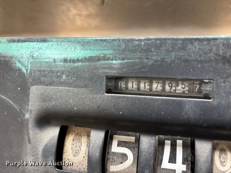 image for item EO4133 (3) Bennett 3913 fuel pumps