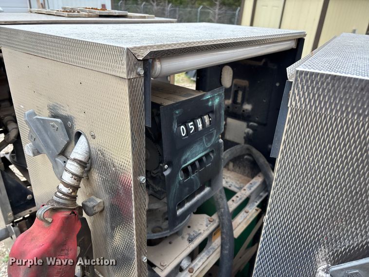 image for item EO4133 (3) Bennett 3913 fuel pumps