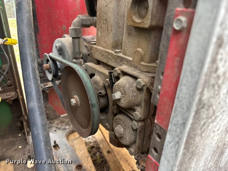 image for item EO4133 (3) Bennett 3913 fuel pumps