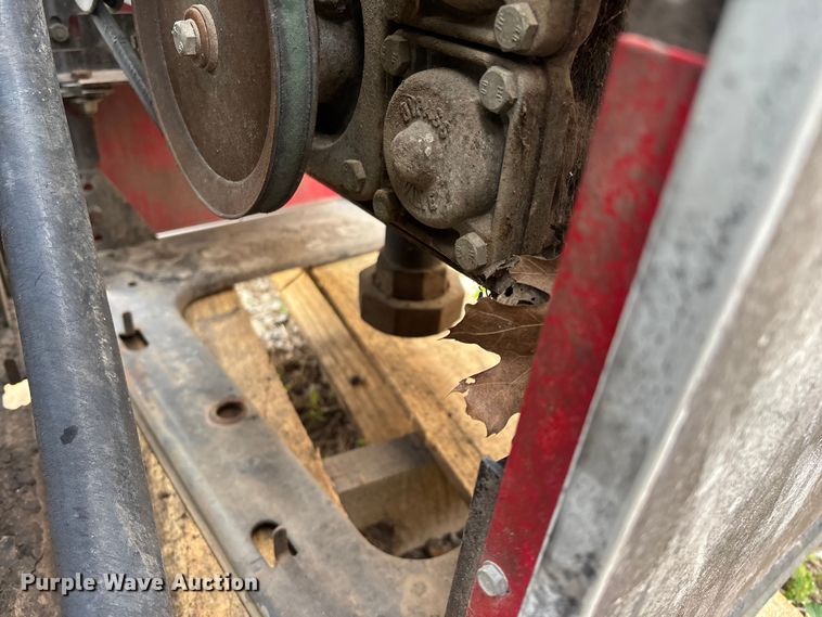 image for item EO4133 (3) Bennett 3913 fuel pumps