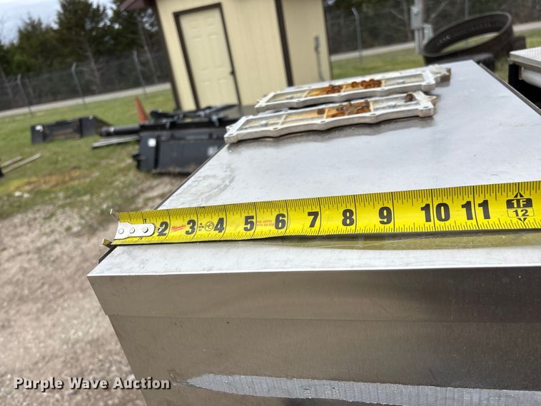 image for item EO4133 (3) Bennett 3913 fuel pumps