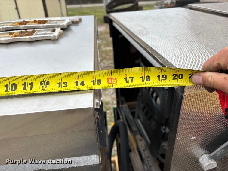 image for item EO4133 (3) Bennett 3913 fuel pumps