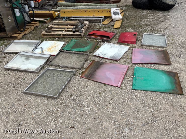 image for item EO4133 (3) Bennett 3913 fuel pumps