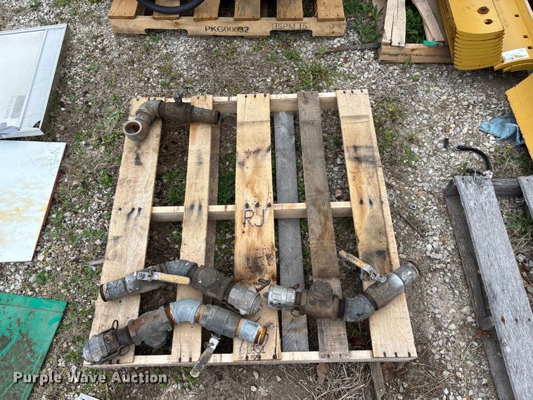 image for item EO4133 (3) Bennett 3913 fuel pumps