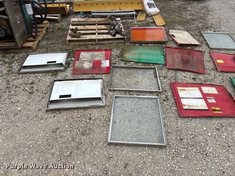 image for item EO4133 (3) Bennett 3913 fuel pumps