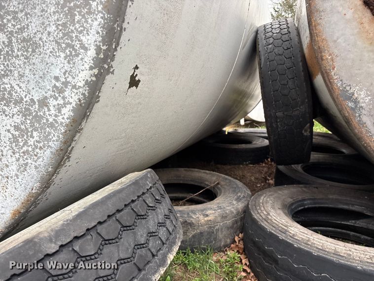 image for item EO4137 Fuel tank