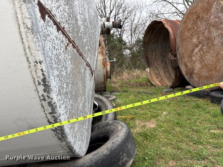 image for item EO4137 Fuel tank