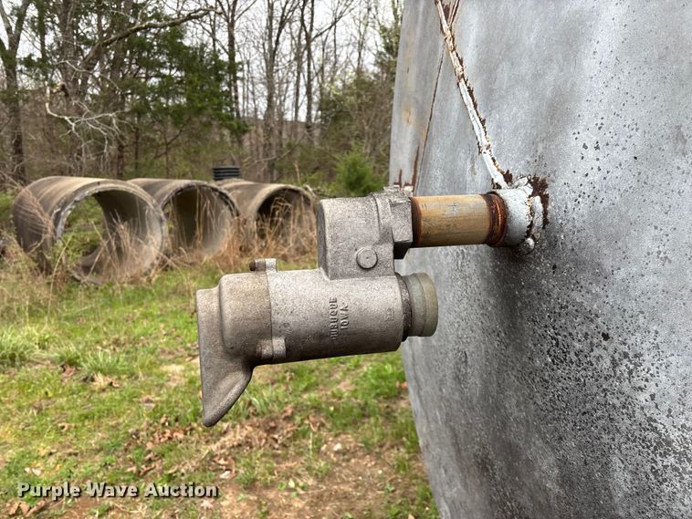 image for item EO4138 Fuel tank