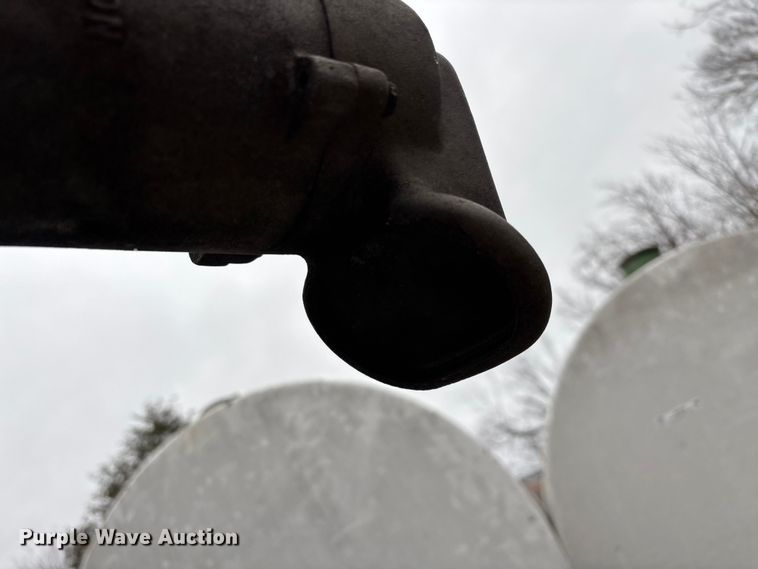 image for item EO4138 Fuel tank