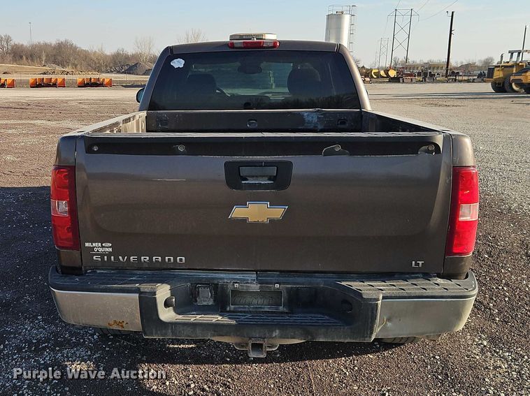image for item EO7166 2007 Chevrolet Silverado 1500 Ext. Cab pickup truck