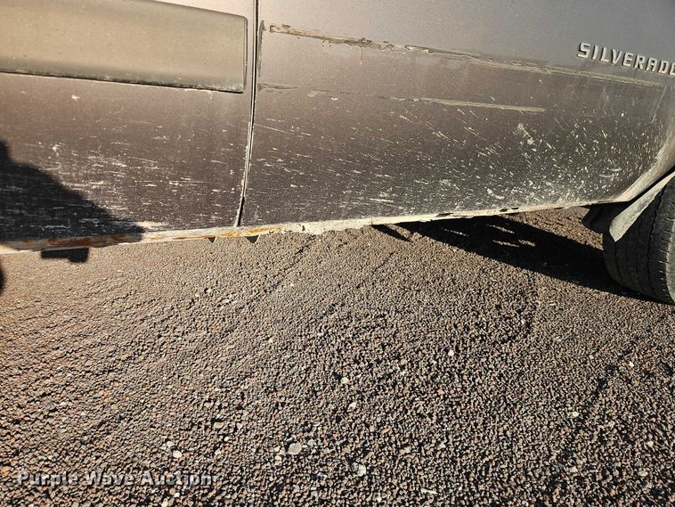 image for item EO7166 2007 Chevrolet Silverado 1500 Ext. Cab pickup truck