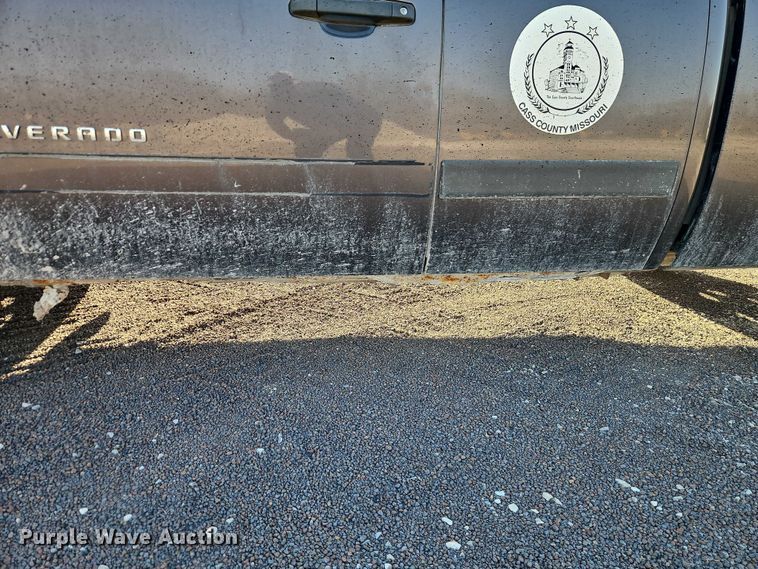 image for item EO7166 2007 Chevrolet Silverado 1500 Ext. Cab pickup truck