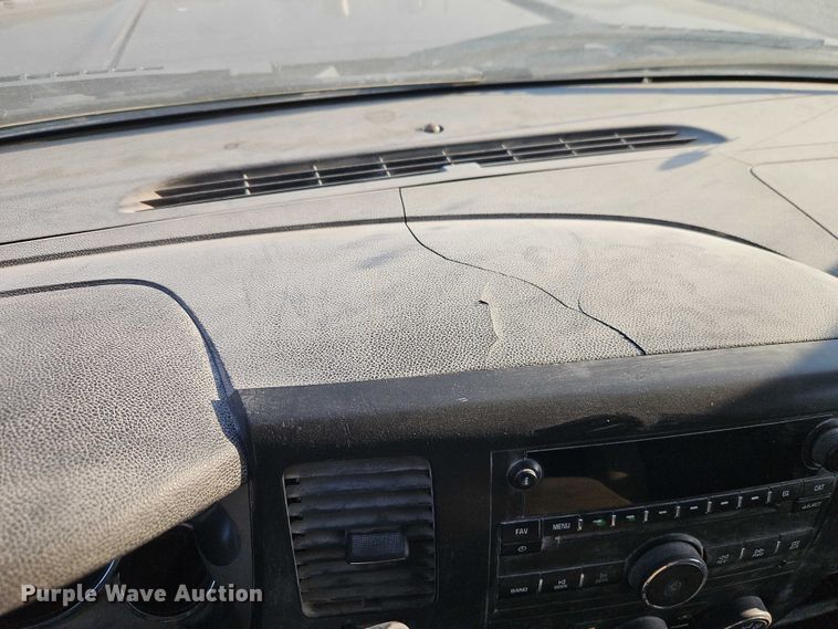 image for item EO7166 2007 Chevrolet Silverado 1500 Ext. Cab pickup truck