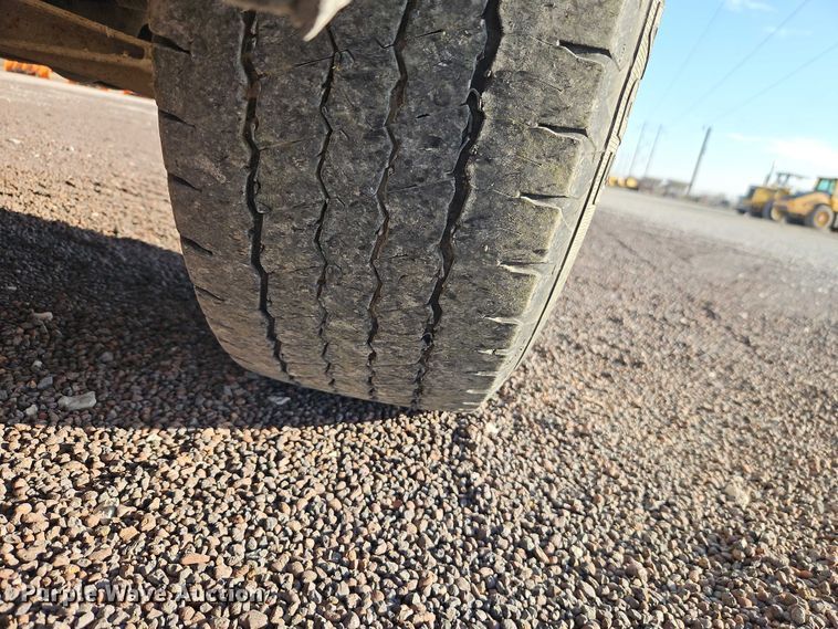 image for item EO7166 2007 Chevrolet Silverado 1500 Ext. Cab pickup truck