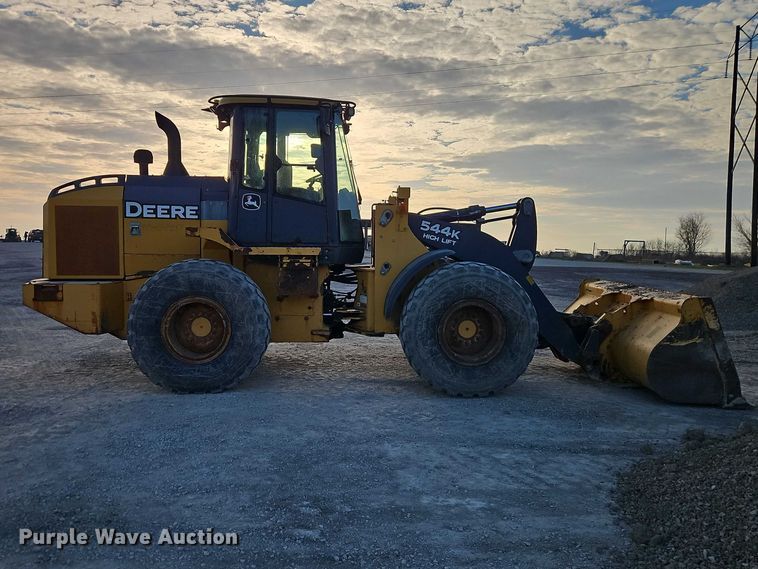 image for item EO7167 2015 John Deere 544K high lift wheel loader