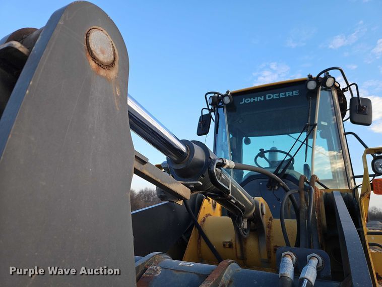 image for item EO7167 2015 John Deere 544K high lift wheel loader