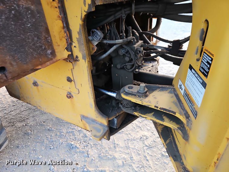 image for item EO7167 2015 John Deere 544K high lift wheel loader