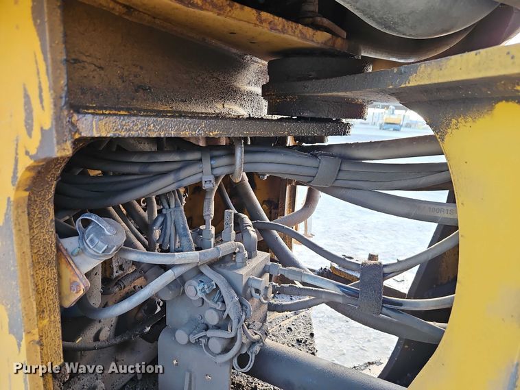 image for item EO7167 2015 John Deere 544K high lift wheel loader