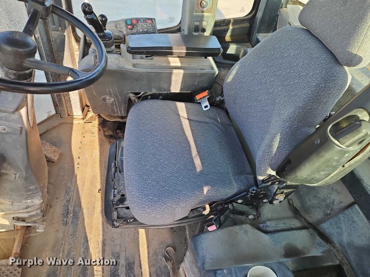 image for item EO7167 2015 John Deere 544K high lift wheel loader