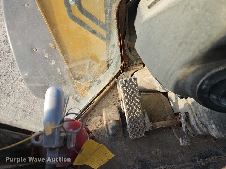 image for item EO7167 2015 John Deere 544K high lift wheel loader