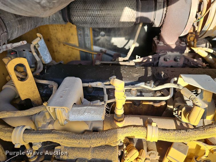 image for item EO7167 2015 John Deere 544K high lift wheel loader