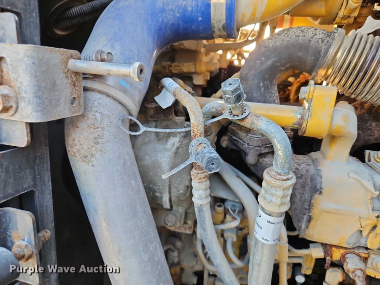 image for item EO7167 2015 John Deere 544K high lift wheel loader