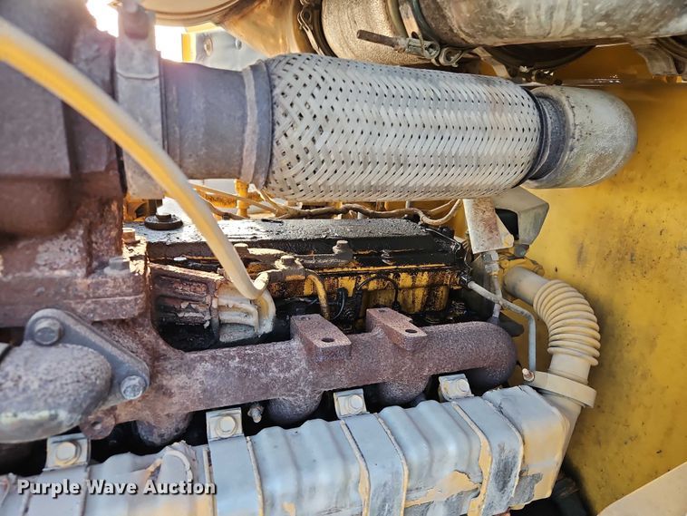 image for item EO7167 2015 John Deere 544K high lift wheel loader