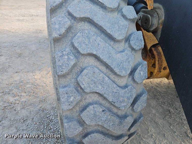 image for item EO7167 2015 John Deere 544K high lift wheel loader