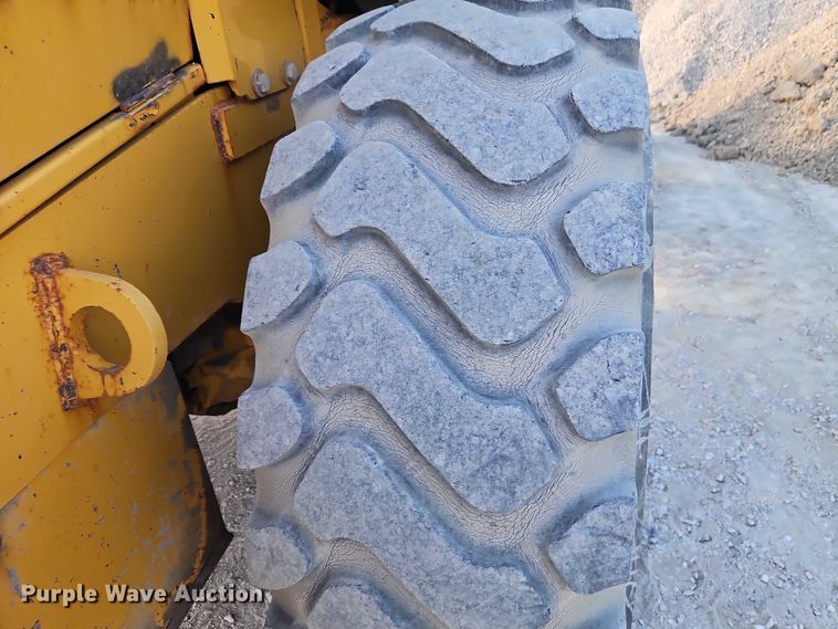 image for item EO7167 2015 John Deere 544K high lift wheel loader